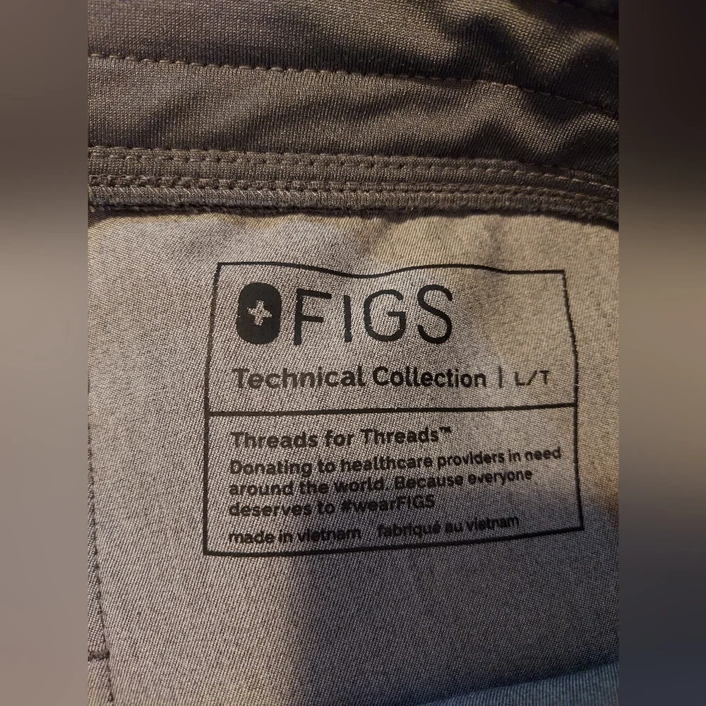 FIGS Women's Zamora Jogger Scrub Pants Graphite Grey Size LT W18SW200